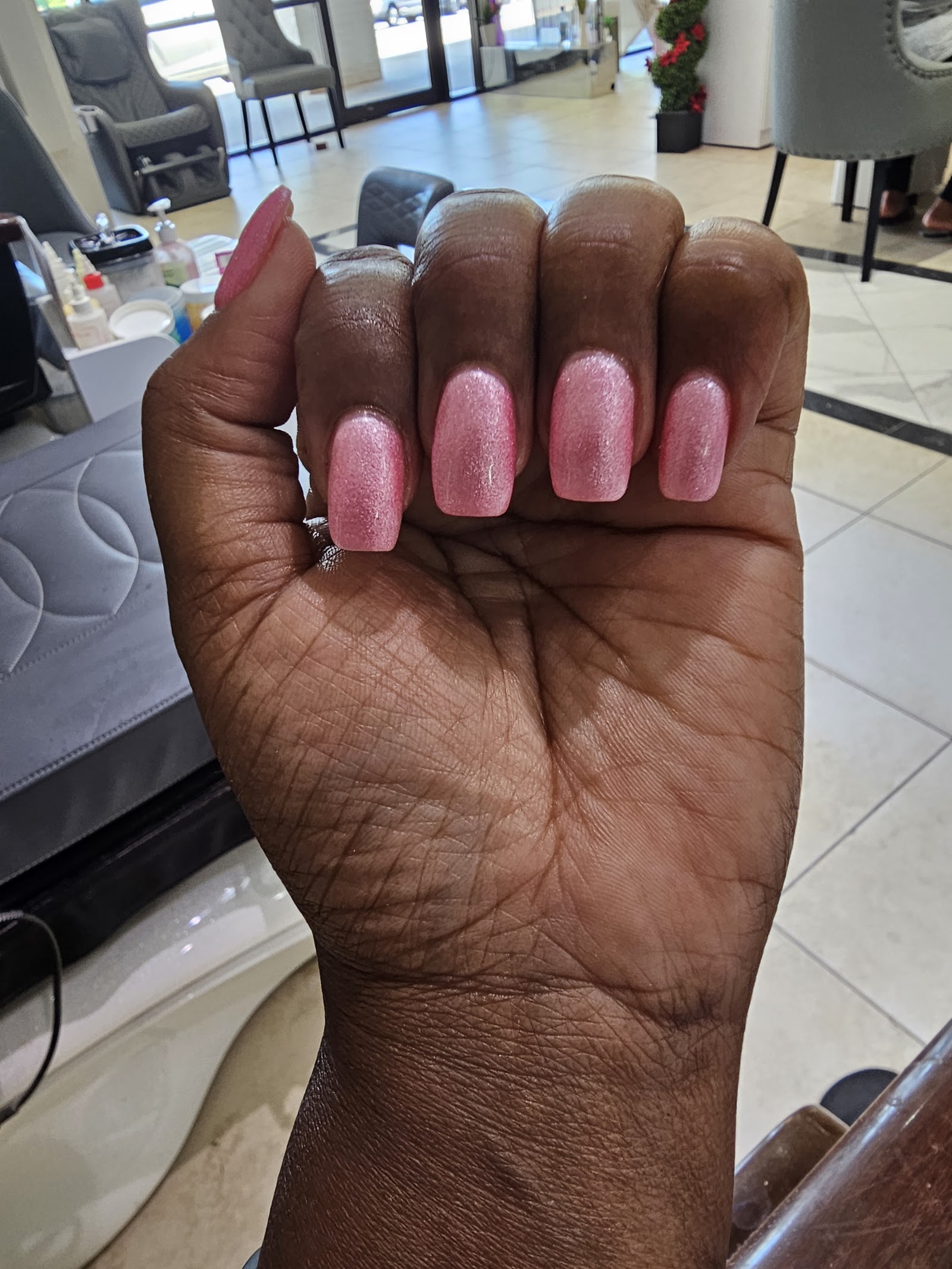 Luxy Nails nail photo 1